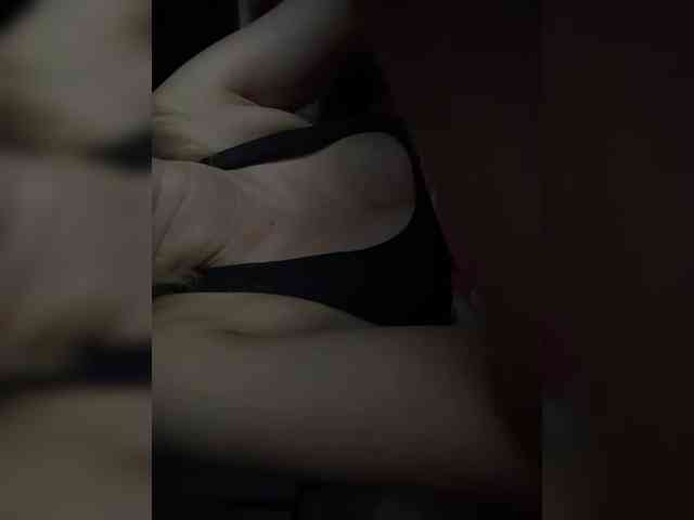 LucyRouse webcam