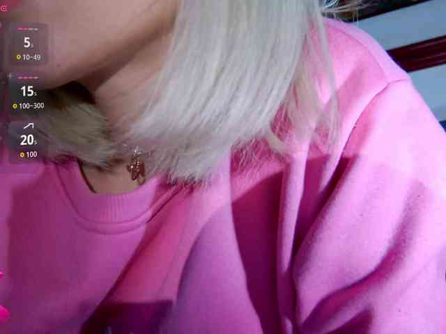 LucyRouse webcam