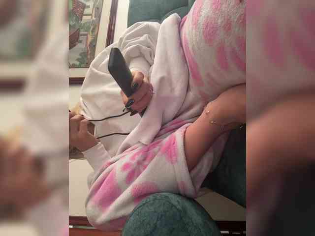 LucyRouse webcam