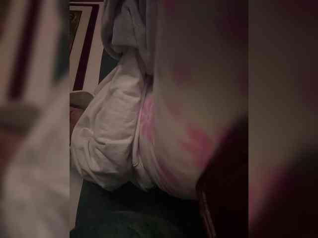 LucyRouse webcam