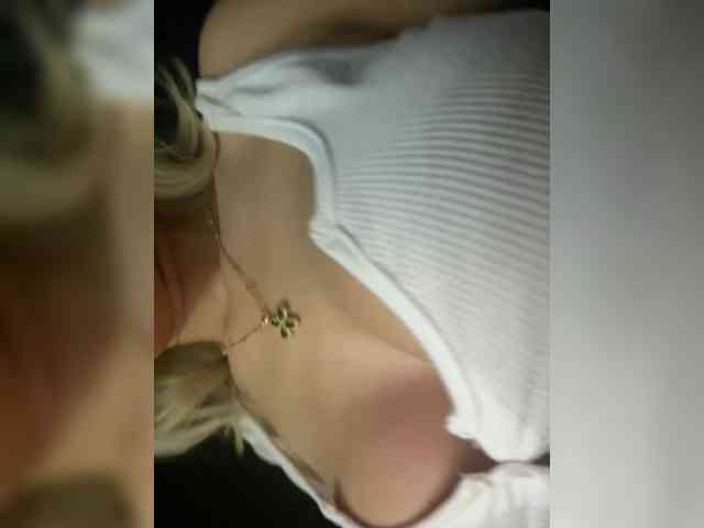 LucyRouse webcam