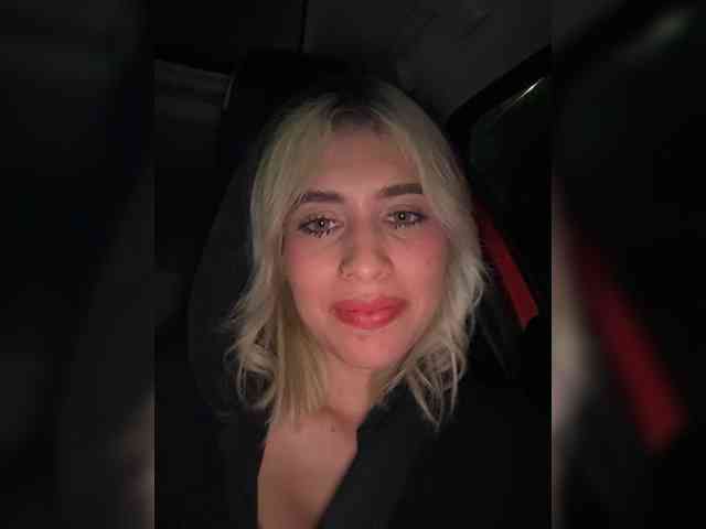 LucyRouse webcam