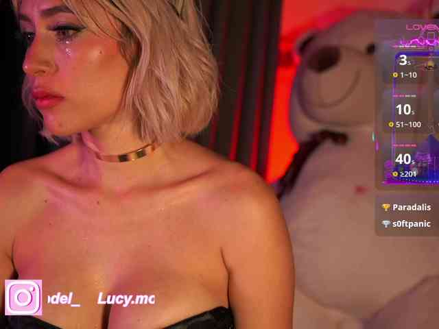 LucyRouse webcam
