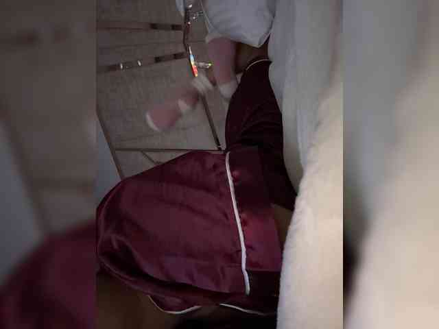 LucyRouse webcam