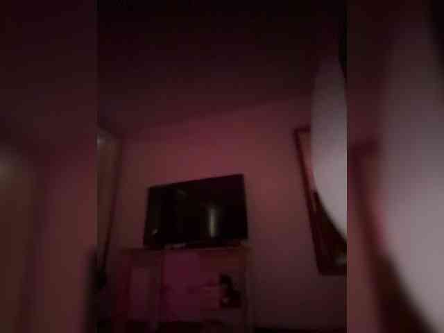 LucyRouse webcam
