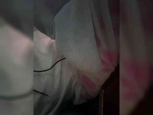LucyRouse webcam