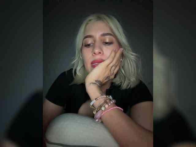 lucygirl- lucygirl-
