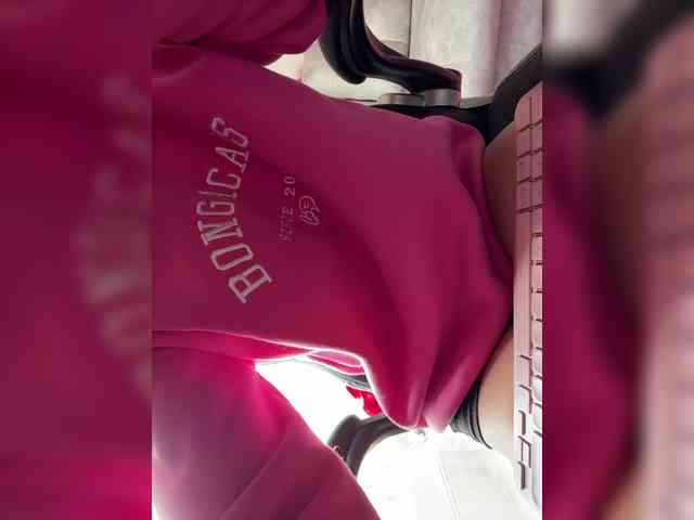 LucyRouse webcam