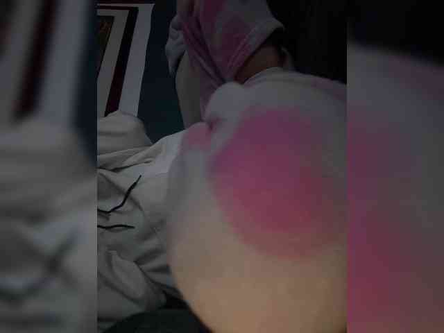 LucyRouse webcam