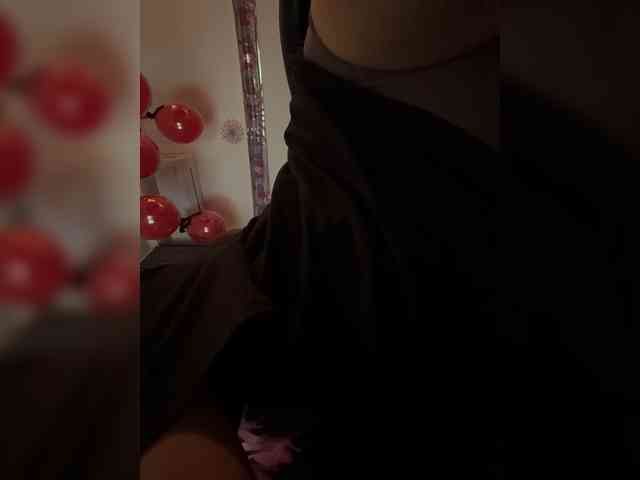 LucyRouse webcam