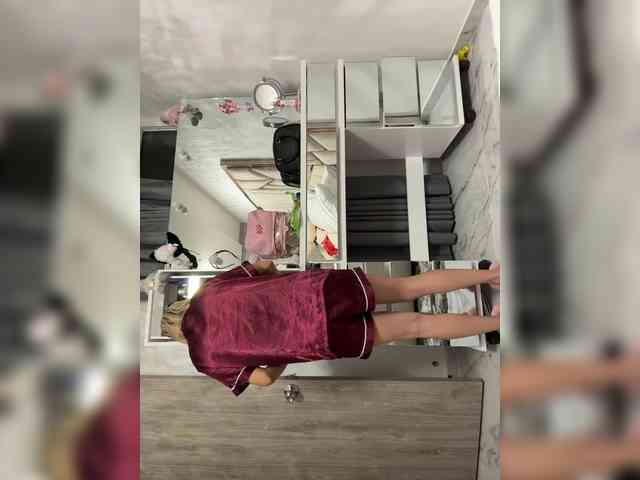 LucyRouse webcam