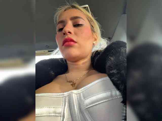 LucyRouse webcam