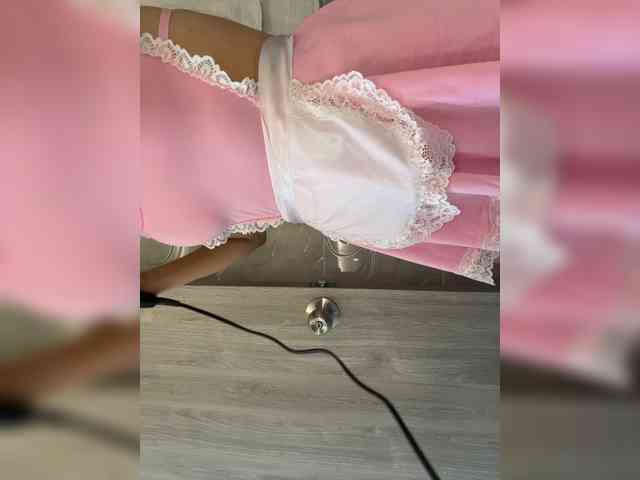 LucyRouse webcam
