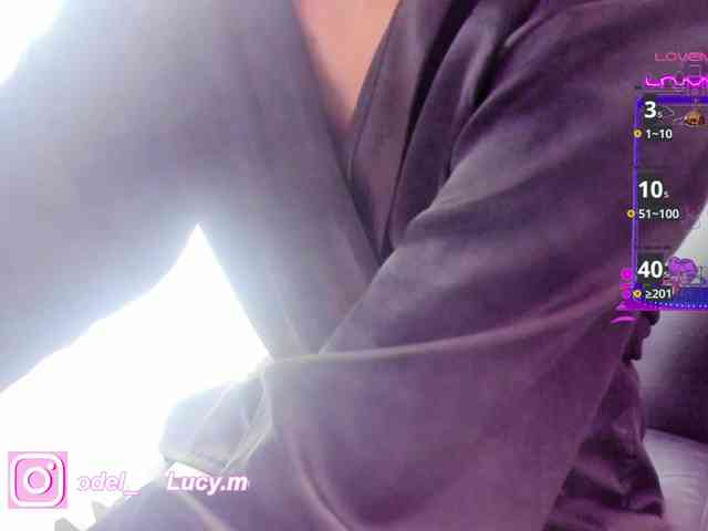 LucyRouse webcam