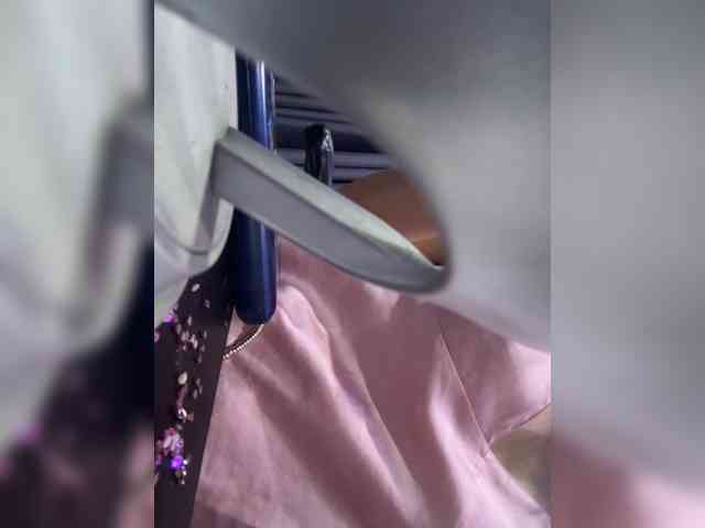 LucyRouse webcam