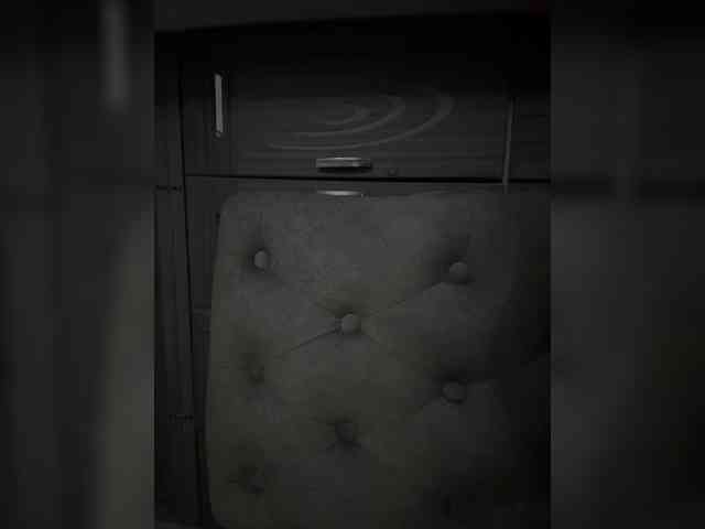 LucyRouse webcam