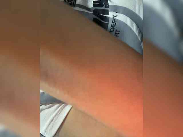 LucyRouse webcam