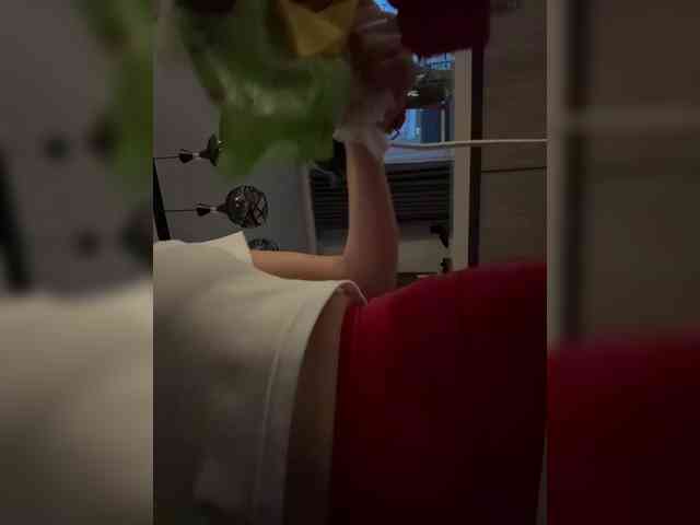 LucyRouse webcam
