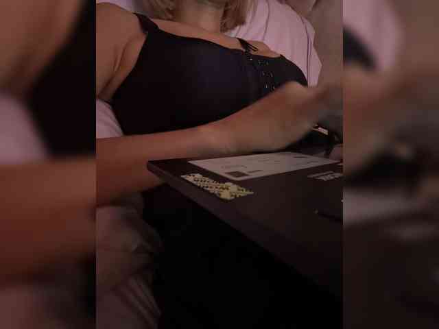 LucyRouse webcam