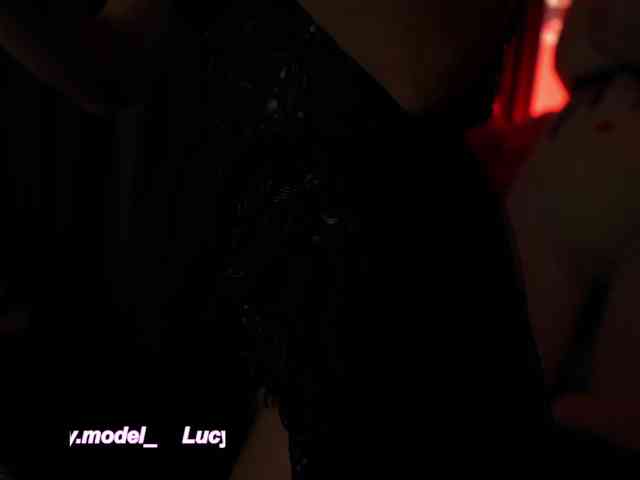 LucyRouse webcam