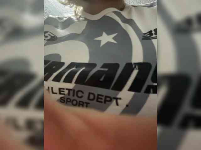 LucyRouse webcam