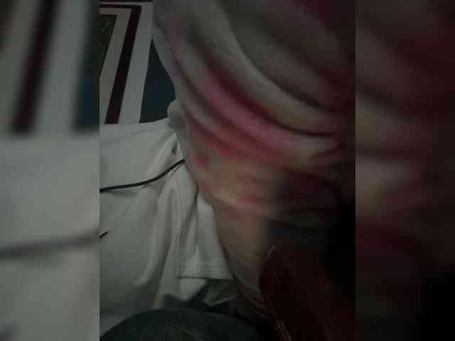 LucyRouse webcam