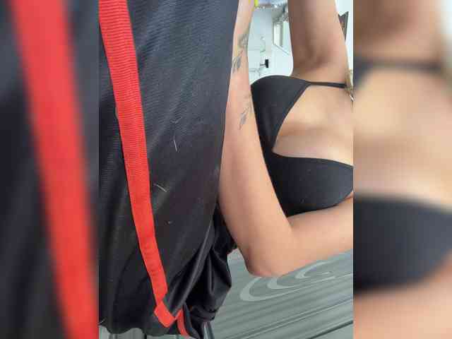 LucyRouse webcam