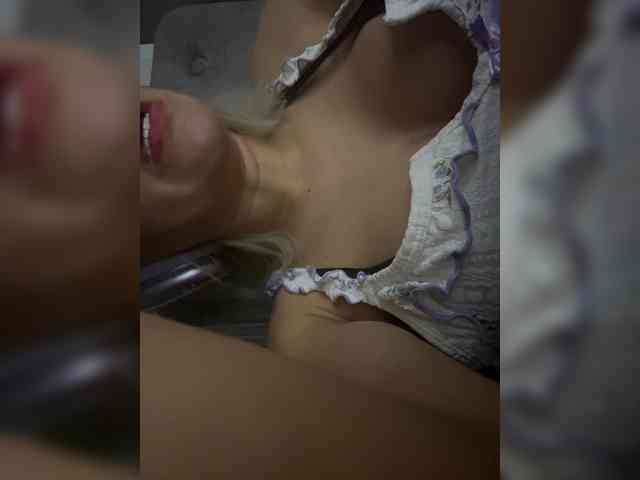 LucyRouse webcam