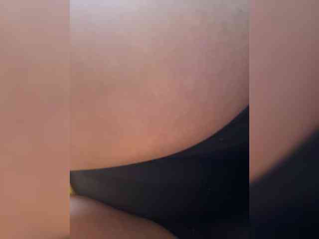 LucyRouse webcam