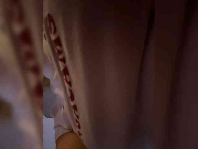LucyRouse webcam