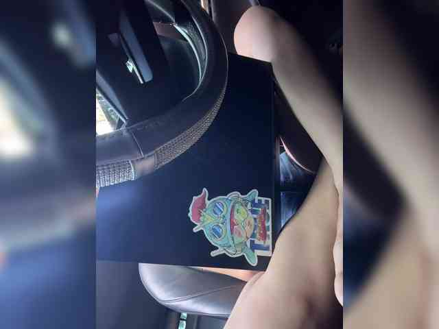 LucyRouse webcam