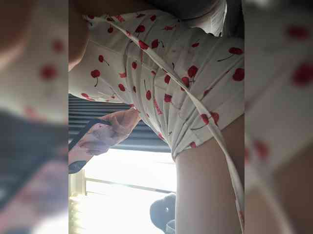 LucyRouse webcam