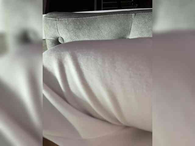 LucyRouse webcam