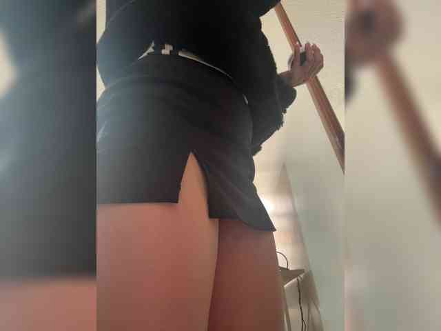 LucyRouse webcam