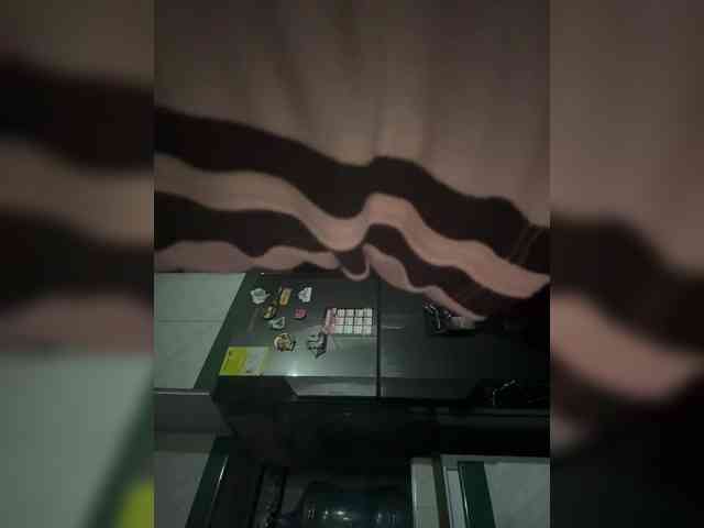 LucyRouse webcam