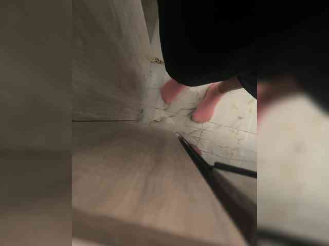 LucyRouse webcam