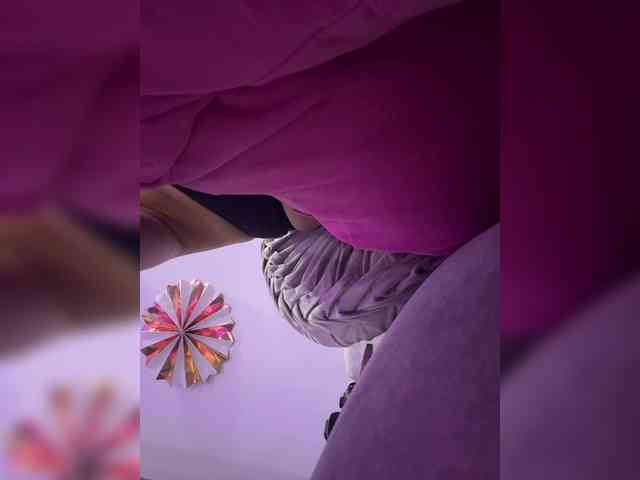 LucyRouse webcam