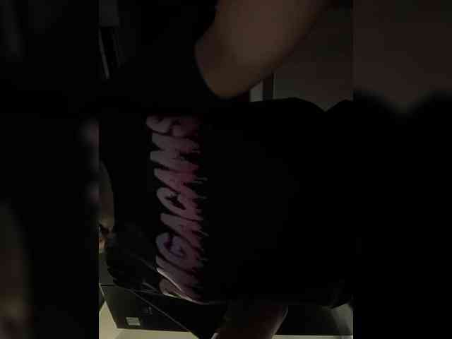 LucyRouse webcam