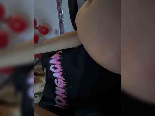 LucyRouse webcam
