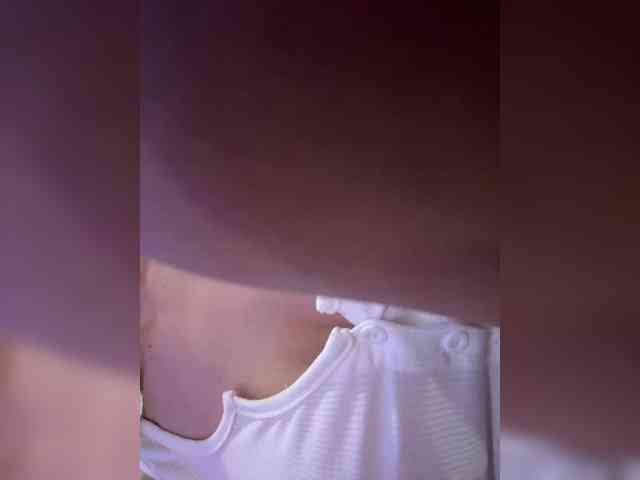 LucyRouse webcam