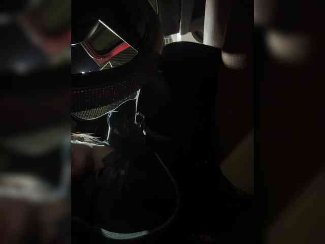 LucyRouse webcam