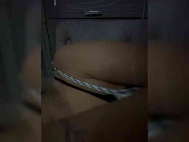 LucyRouse webcam