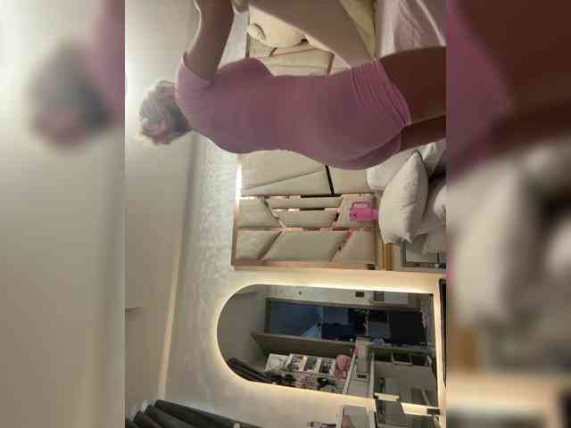 nude amateur webcam Lucygirl-
