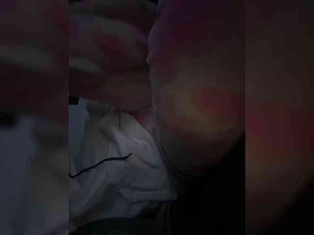 LucyRouse webcam