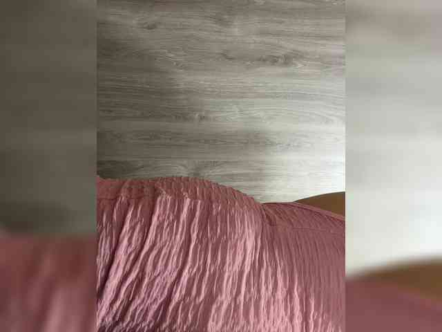 LucyRouse webcam