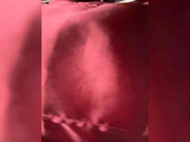 LucyRouse webcam