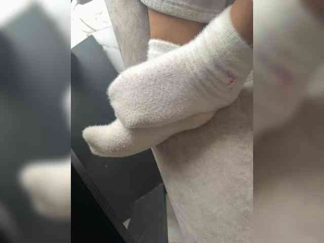 lucygirl- lucygirl-