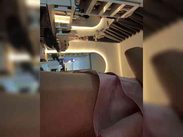 LucyRouse webcam