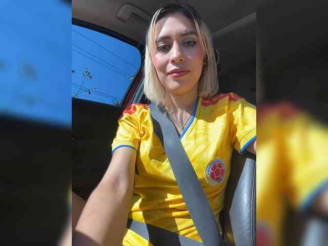 LucyRouse webcam