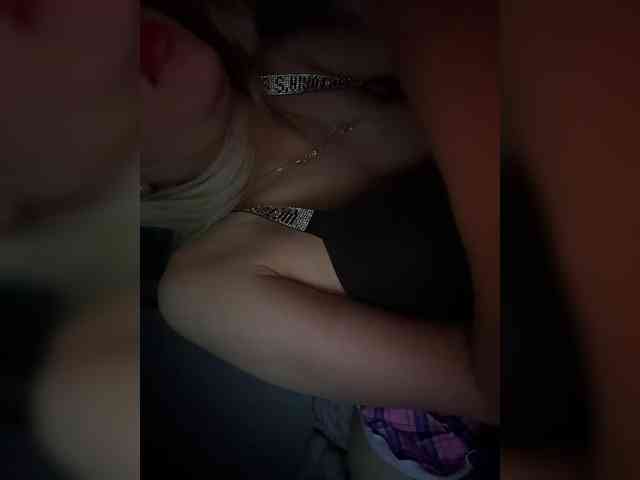 LucyRouse webcam